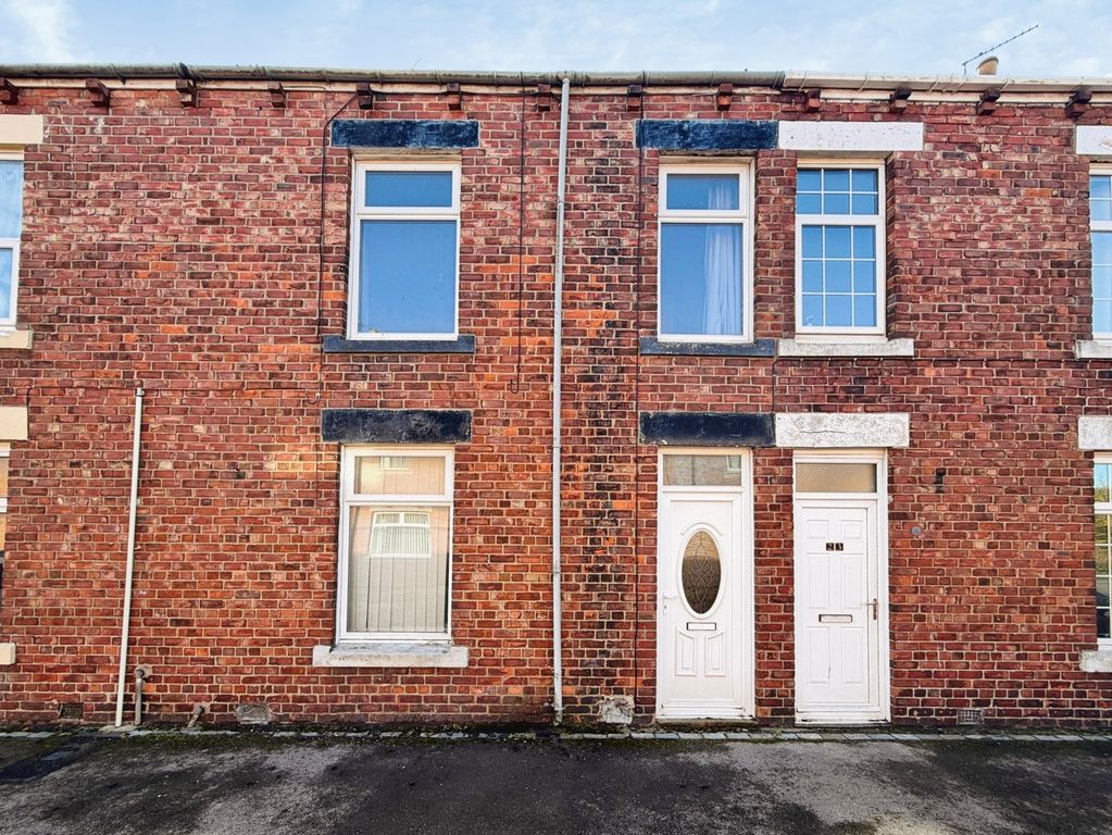 Property photo 1 of 16 External