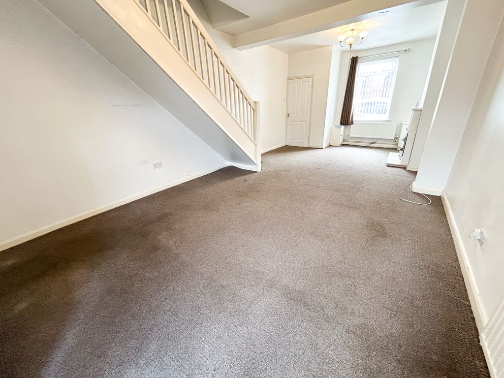 Property photo 2 of 17 Img_8775