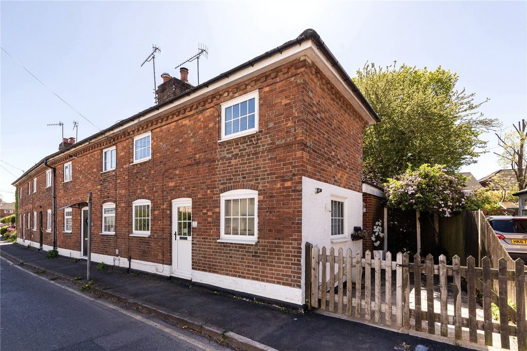 Property photo 1 of 17 Picture No. 01