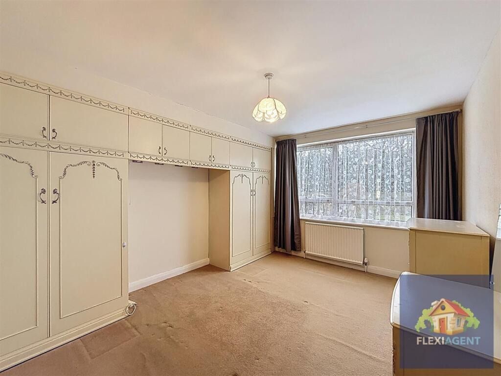 Property photo 3 of 18 4313864