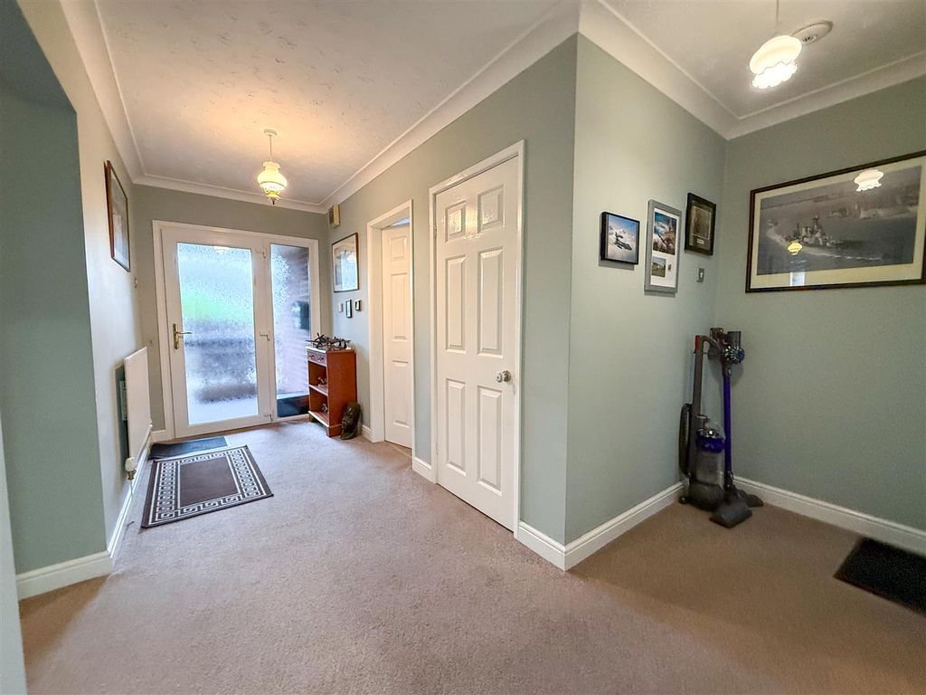 Property photo 2 of 31 20260212_142639744_Ios.Jpg