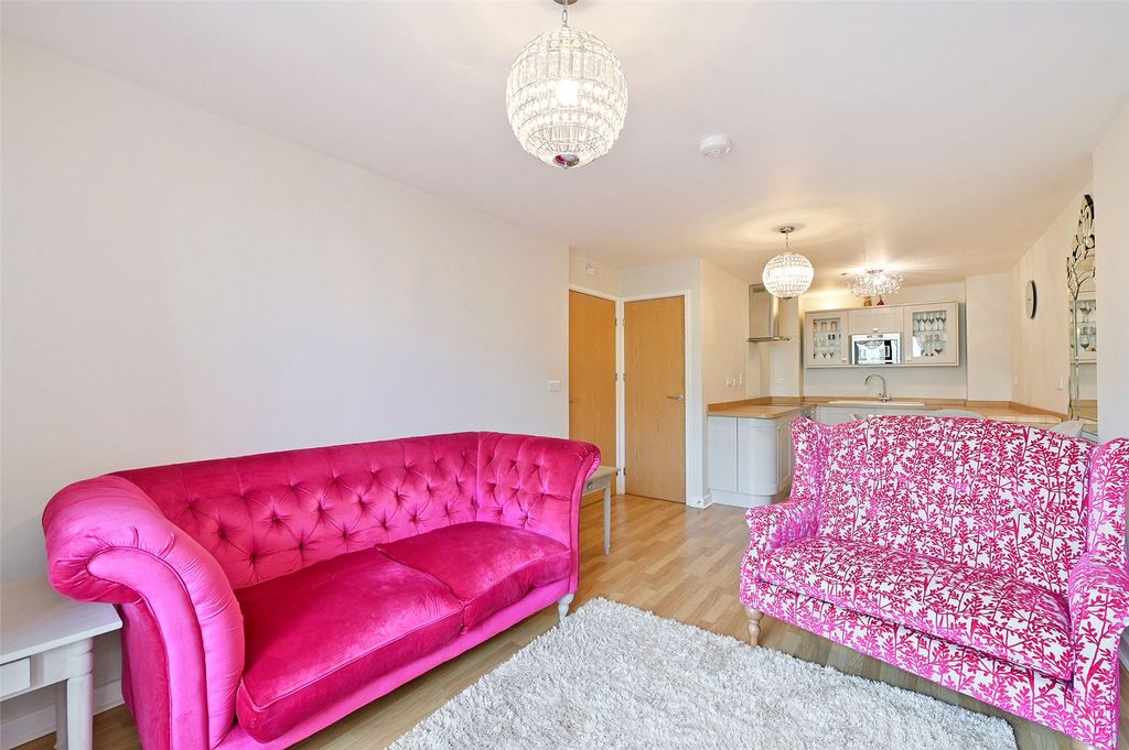 Property photo 3 of 6 Picture No. 05