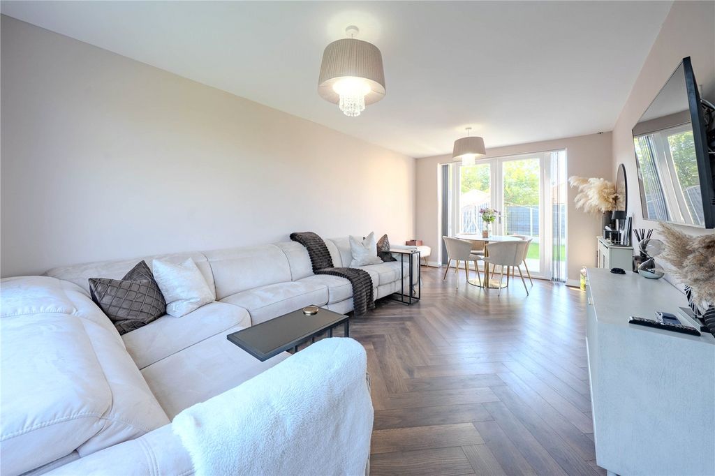 Property photo 3 of 13 Picture No. 07