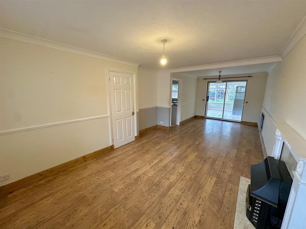 Property photo 3 of 15 3.Jpg