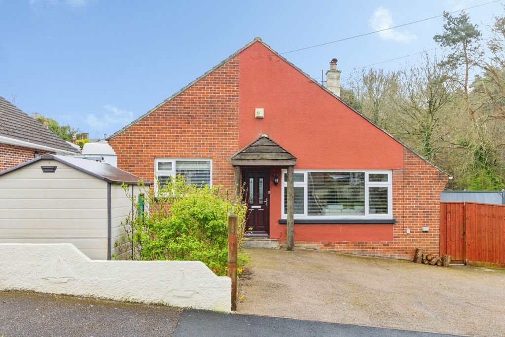 Property photo 2 of 40 Pbox-Img.Jpg