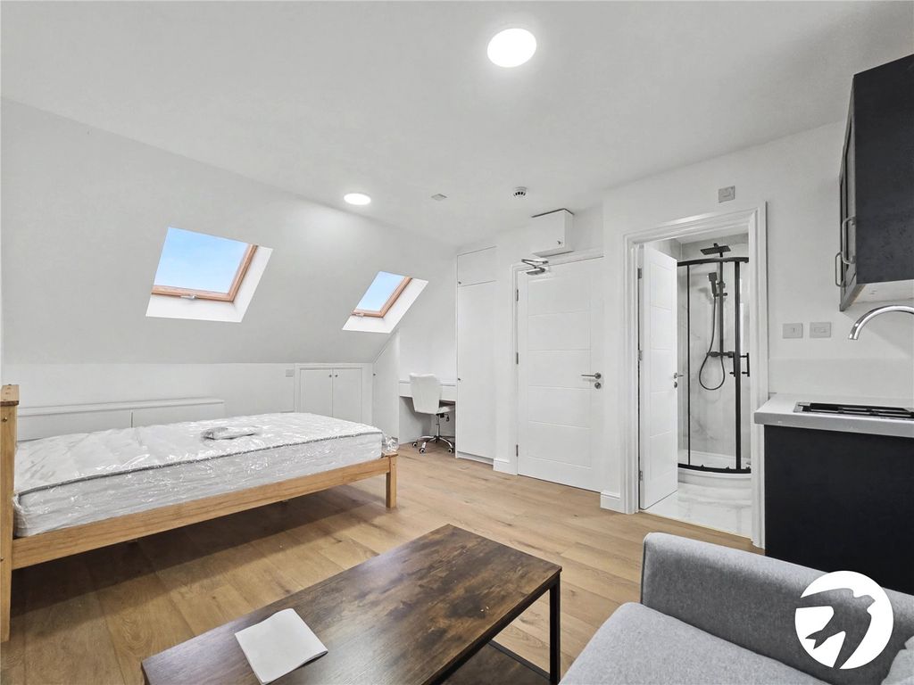 Property photo 2 of 7 Picture No. 04