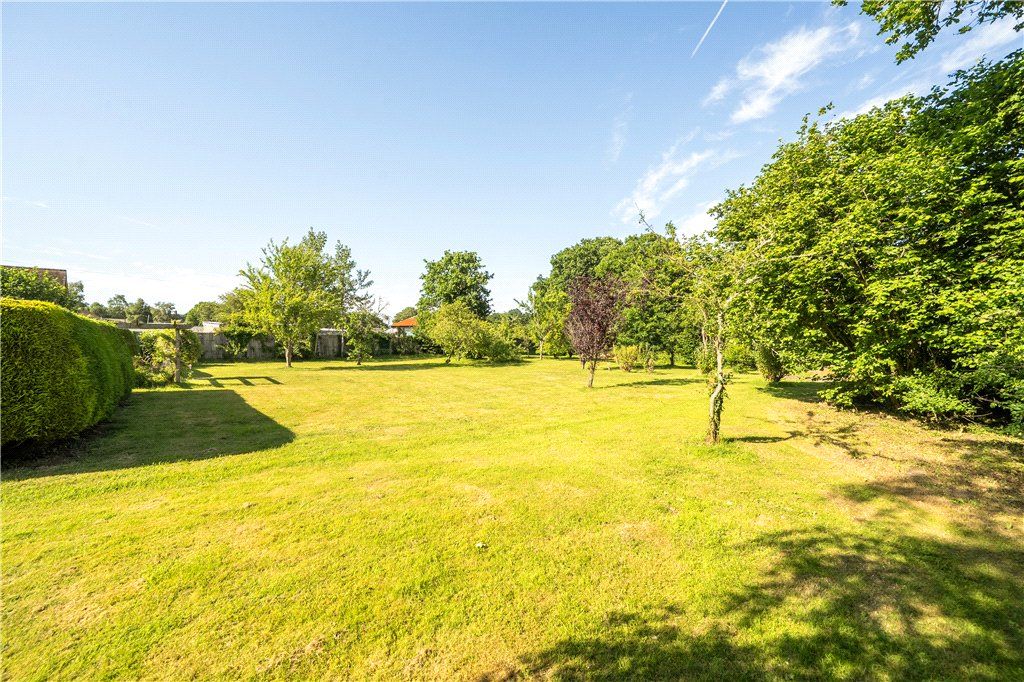 Property photo 2 of 38 Picture No. 07