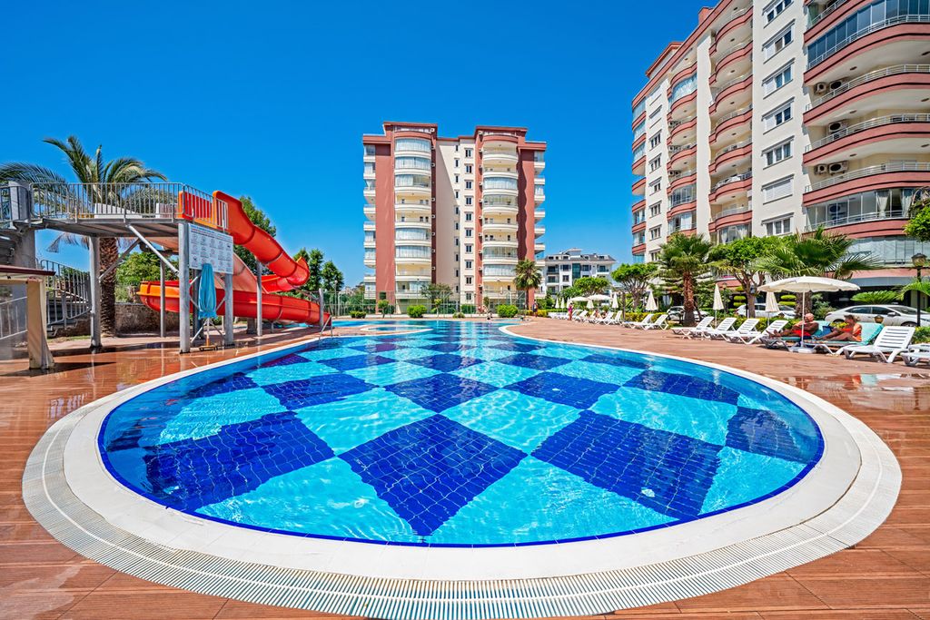Property photo 2 of 23 Modern Property For Sale In Mahmutlar, Alanya - Social Exterior Facilities