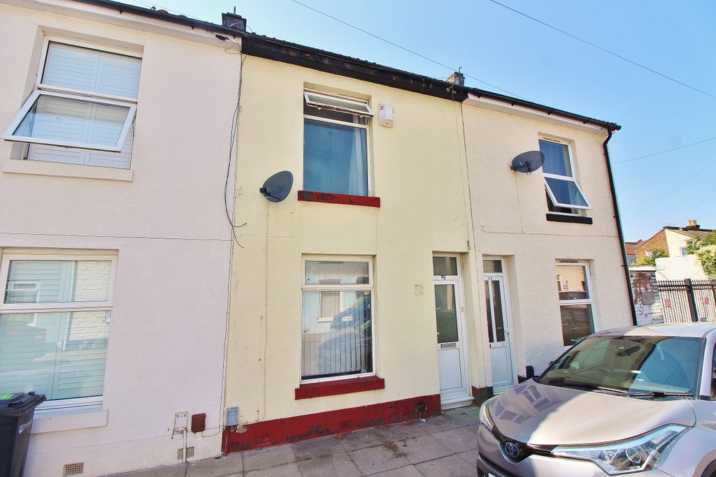Property photo 1 of 16