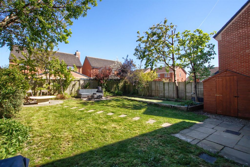 Property photo 2 of 13 Ps4.Jpg