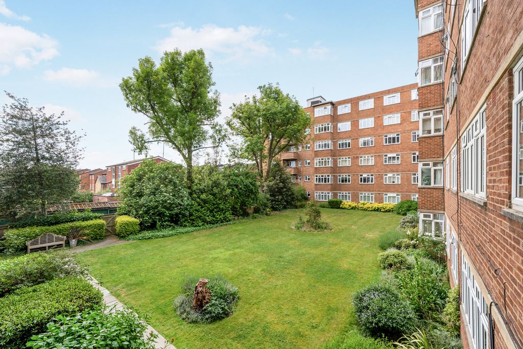 Property photo 1 of 20 1923465-2