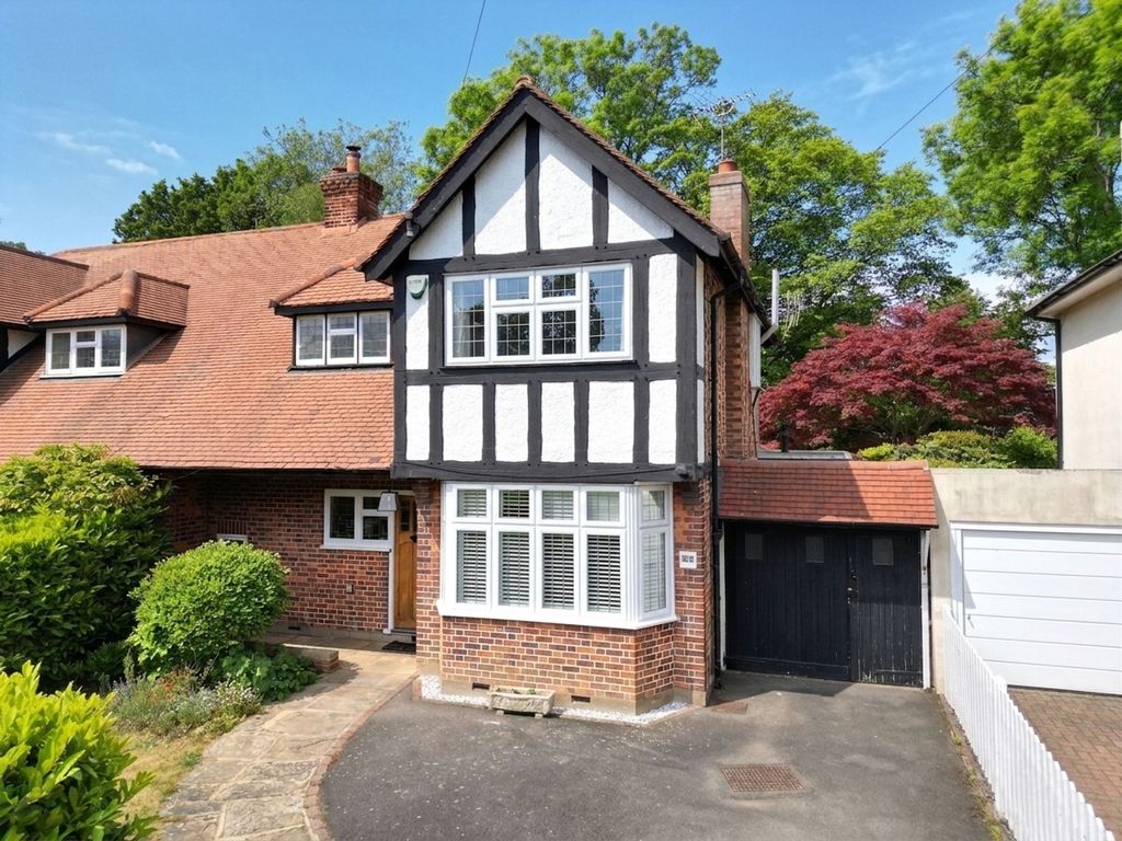 Property photo 1 of 23