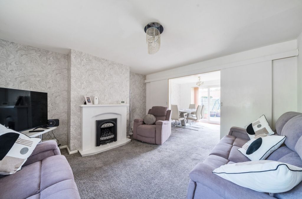 Property photo 2 of 23 1121381 (11)