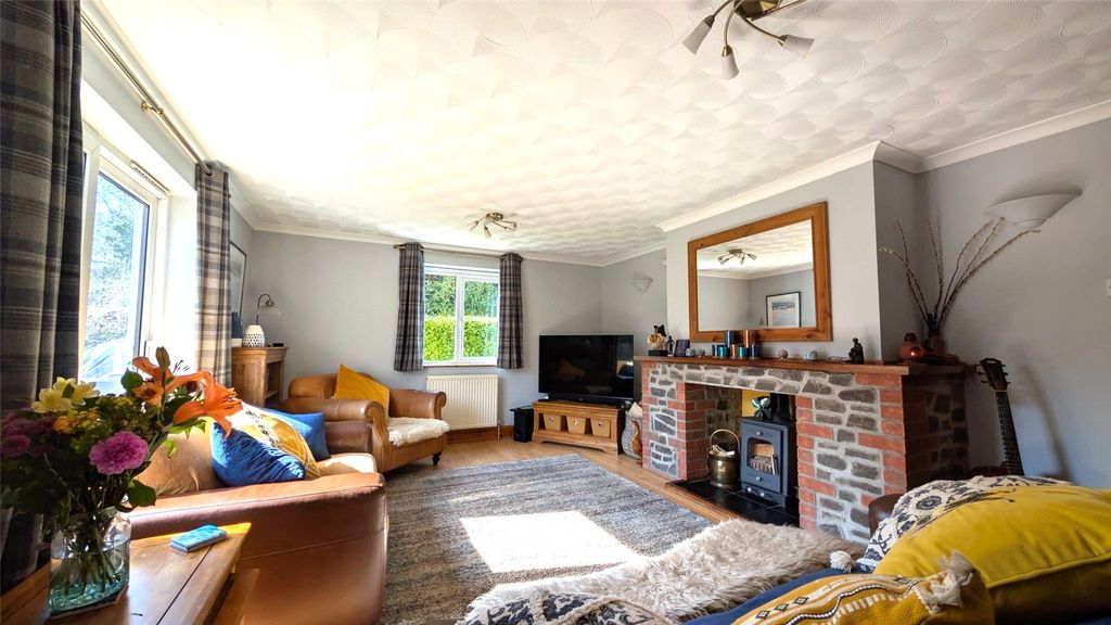 Property photo 2 of 48 Picture No. 40
