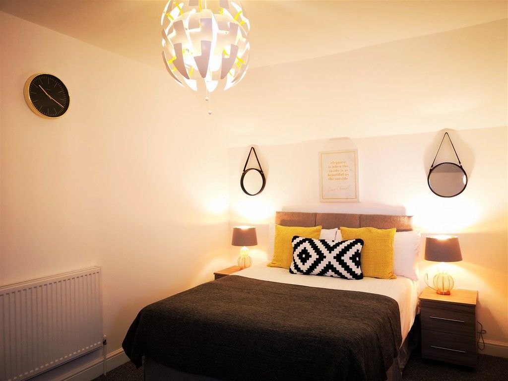 Property photo 1 of 4