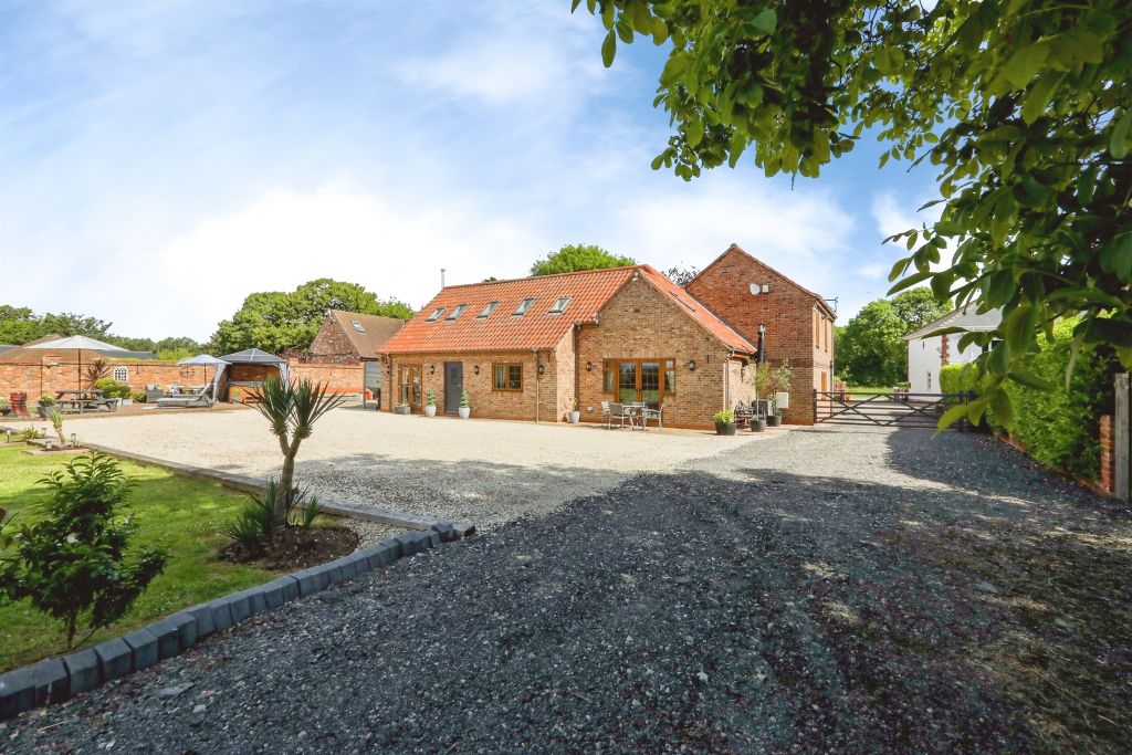 Additional image 28 of 6 bed barn conversion for saleJaques Bank, Crowle, Scunthorpe DN17