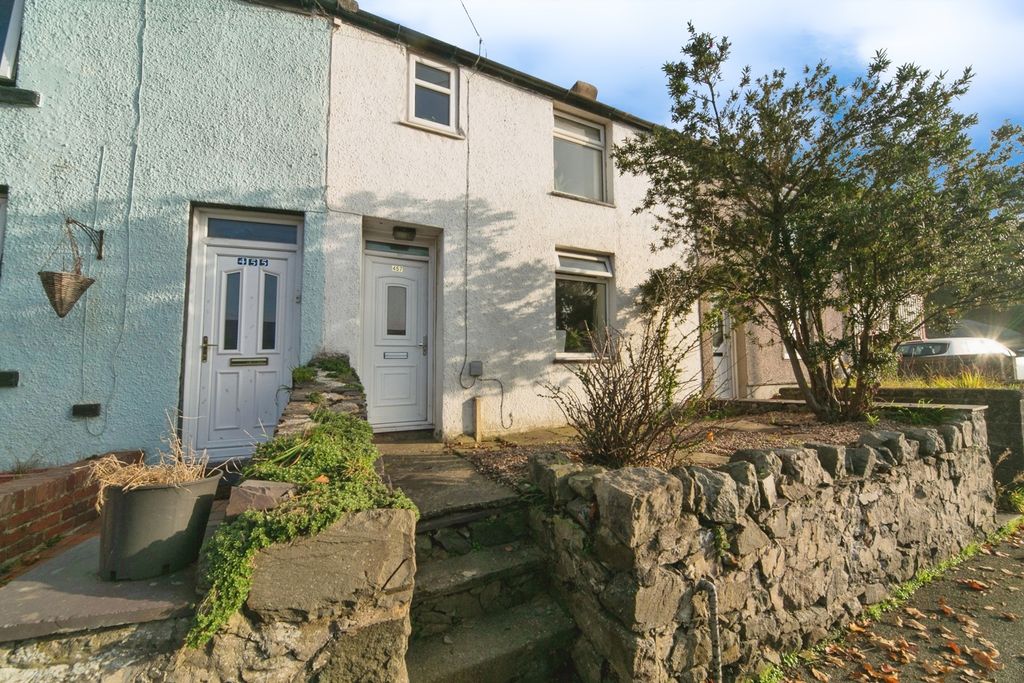 Property photo 1 of 17 Photo