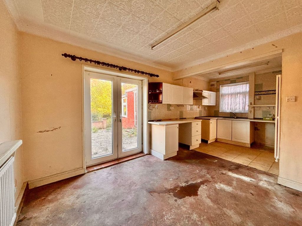 Property photo 3 of 10 Image 3