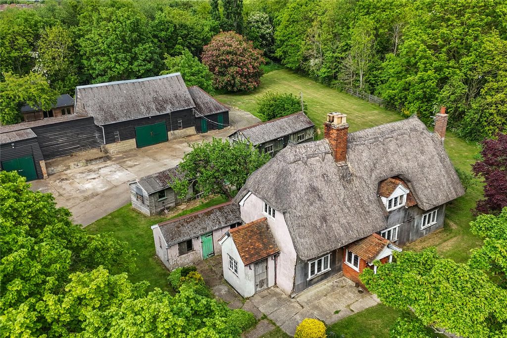 Property photo 1 of 31 Picture No. 32