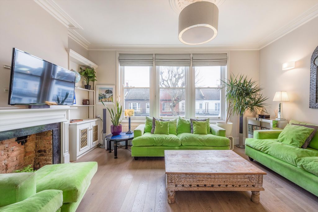 Property photo 1 of 10 Image