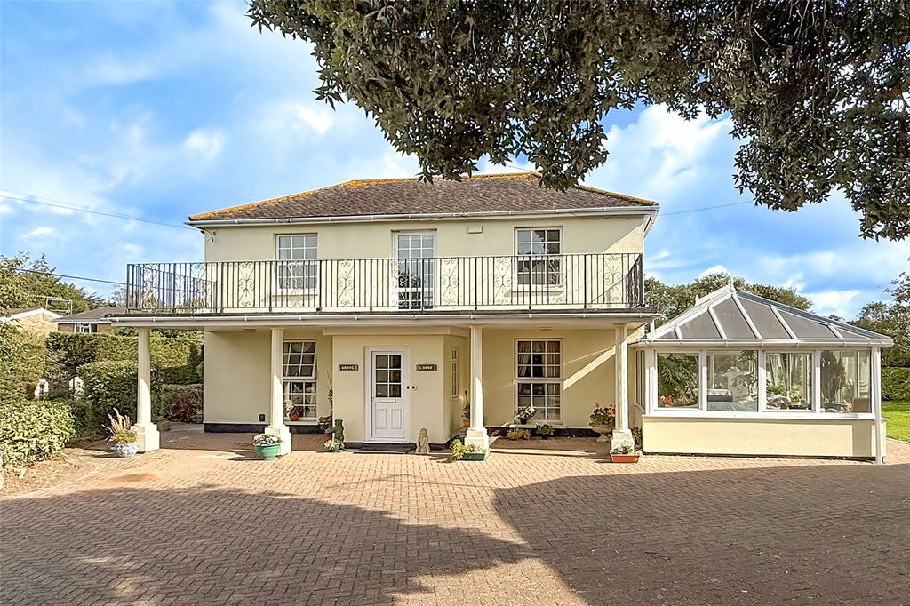 Property photo 1 of 36 Picture No. 01
