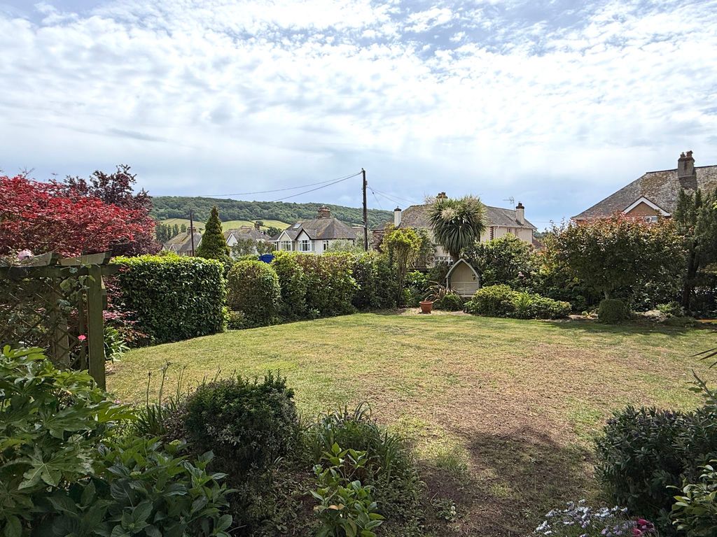 Property photo 2 of 24 Photo 24