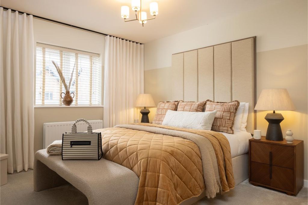 Property photo 3 of 18 A1798-008.Jpg