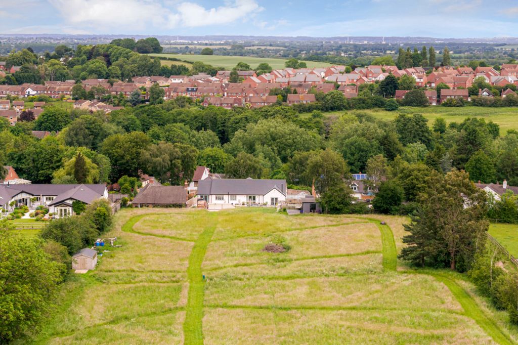 Property photo 1 of 39
