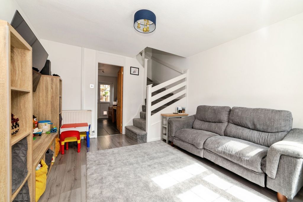 Property photo 2 of 13 Pbox-Img.Jpg