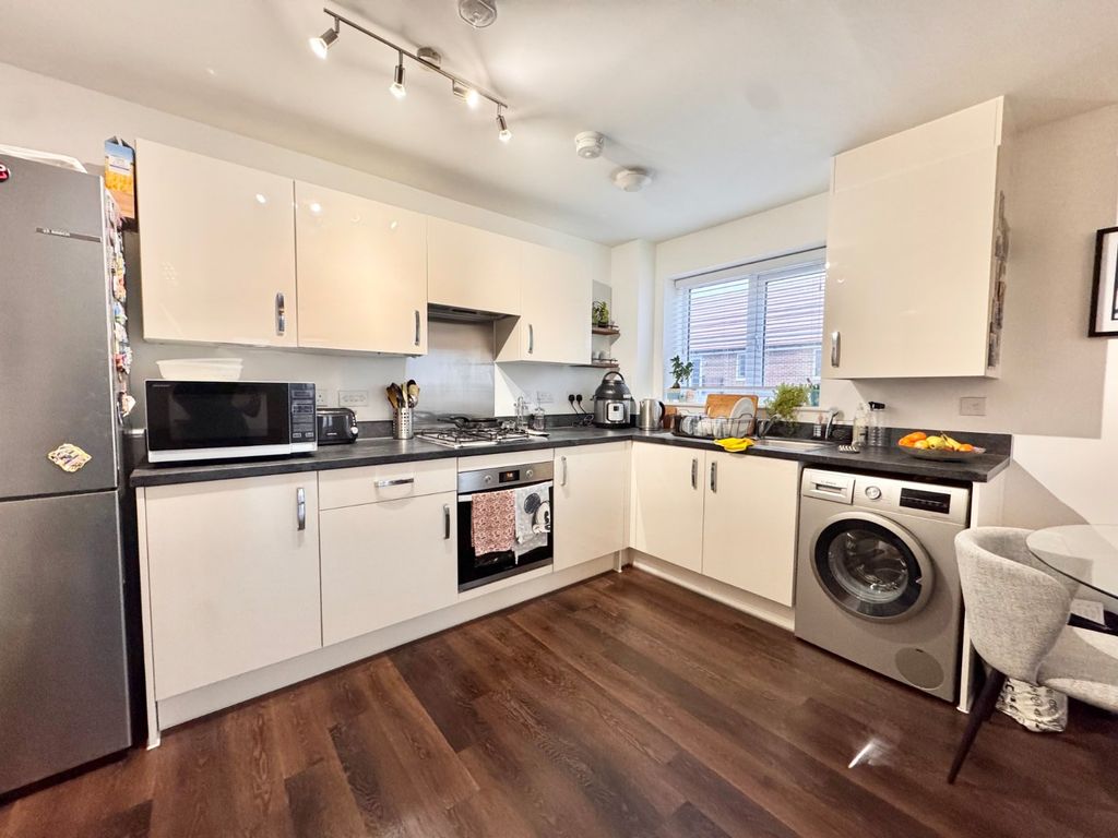 Property photo 2 of 9 Picture 2