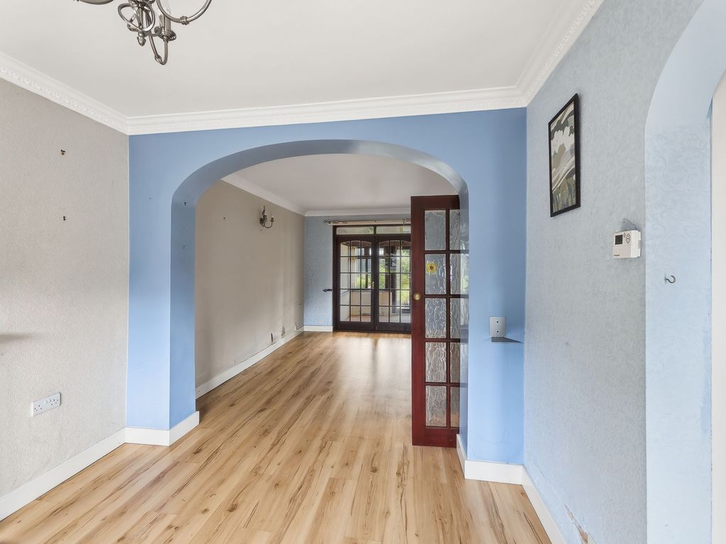 Property photo 3 of 22