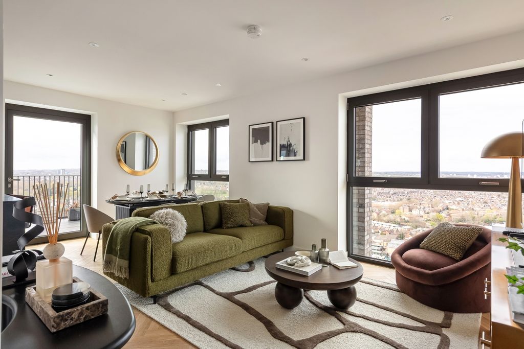 Property photo 2 of 13 094A2919