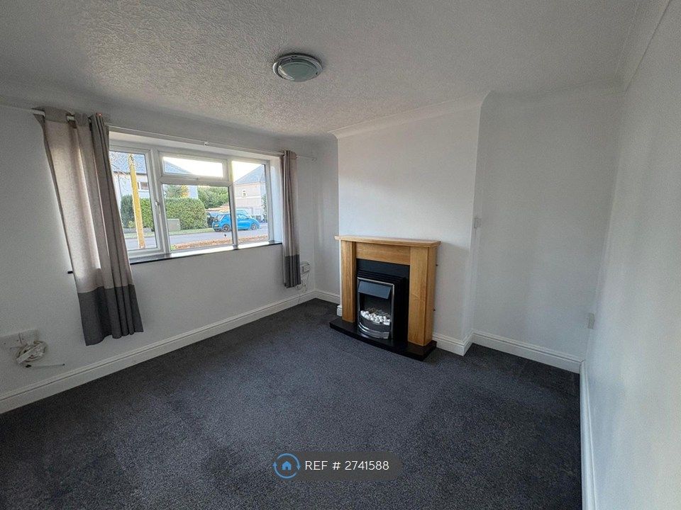 Property photo 3 of 8 Front Reception Room