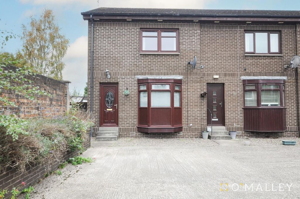 Property photo 1 of 10 External