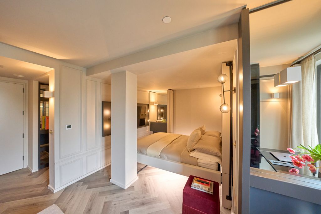 Property photo 3 of 7