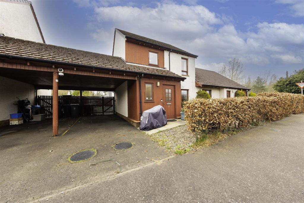 Property photo 1 of 18 Dsc02179-Hdr.Jpg