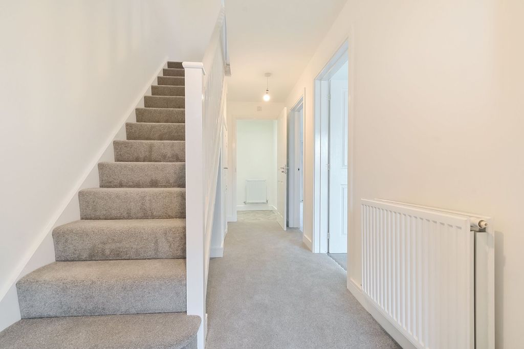 Property photo 2 of 9 Picture No. 04