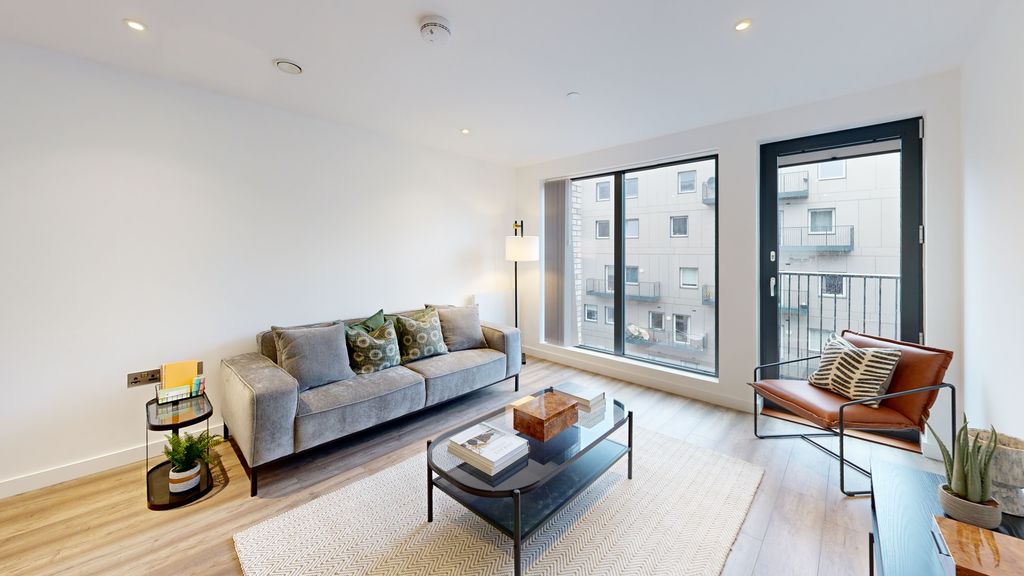 Property photo 3 of 9