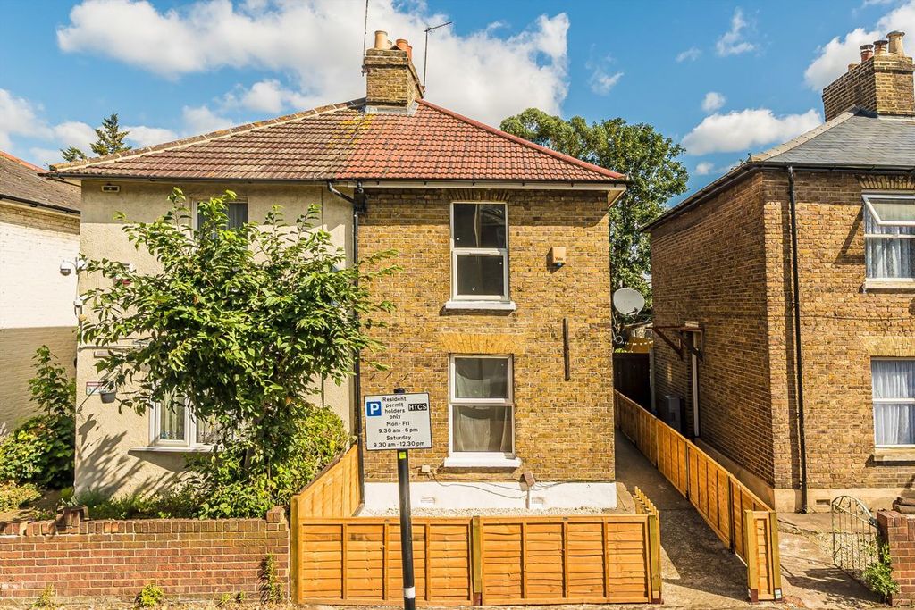 Property photo 1 of 7