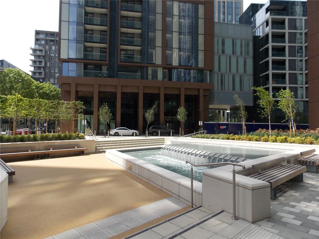 Property photo 2 of 3