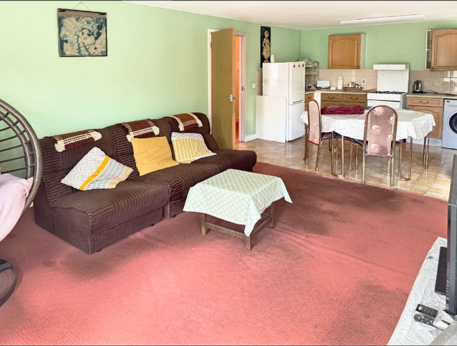 Property photo 2 of 9 5089442