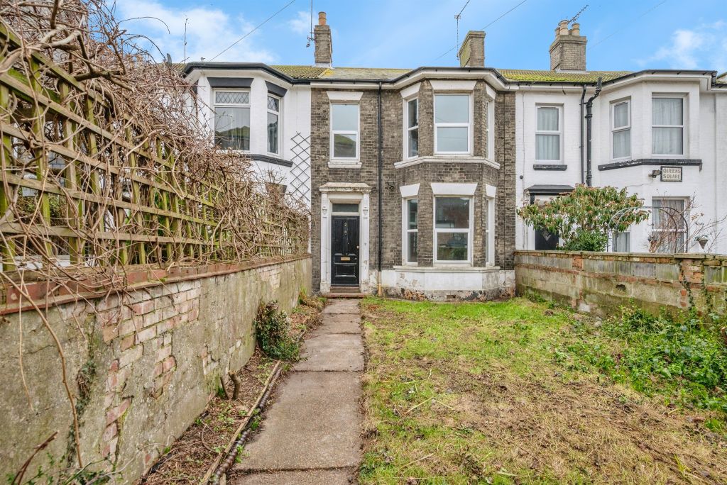 Property photo 1 of 17