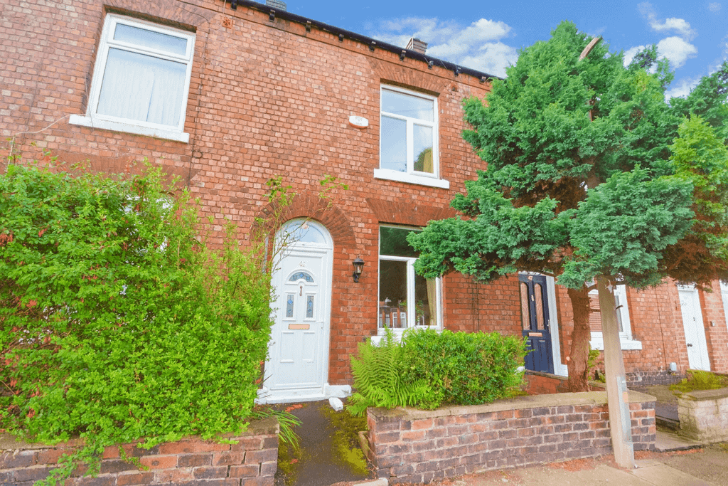 Property photo 1 of 15 45 Cromwell Road Prestwich M25 1Hr