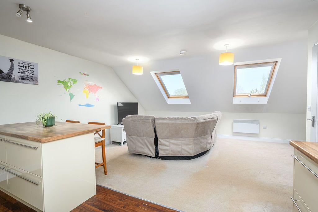 Property photo 3 of 14 Photo 11