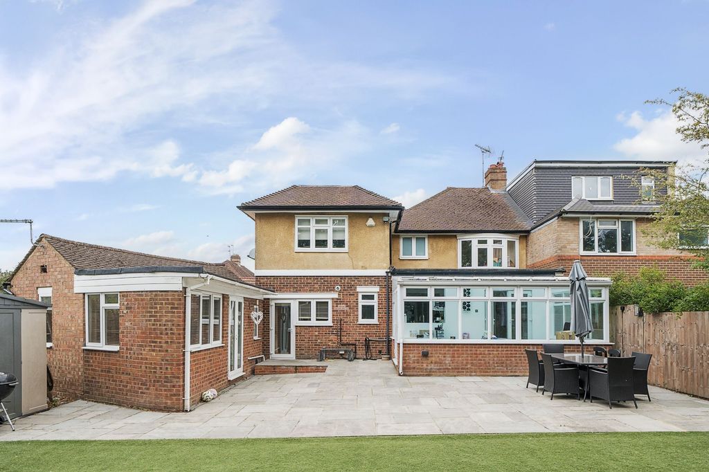 Property photo 2 of 20 External Rear