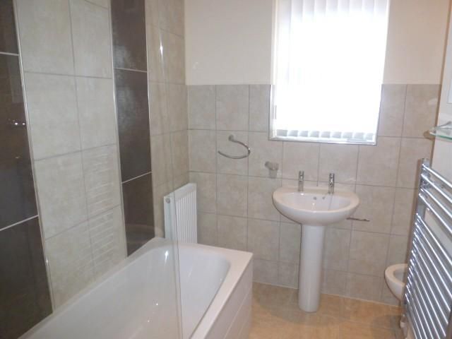 Property photo 3 of 6 Bathroom