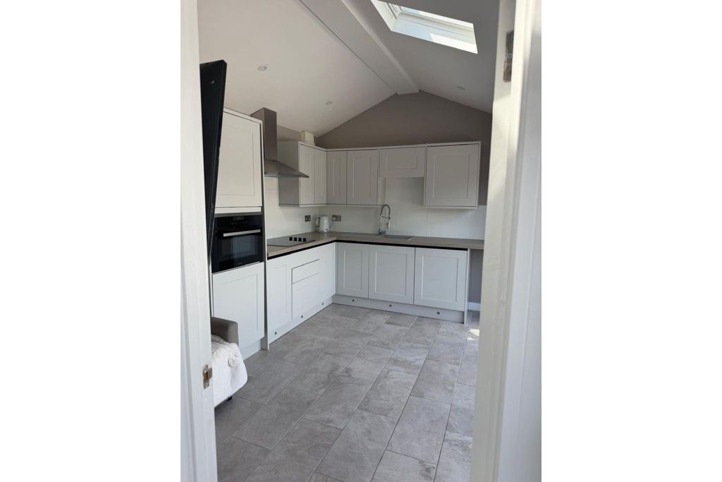 Additional image 25 of Land for saleDunsfold Road, Cranleigh GU6