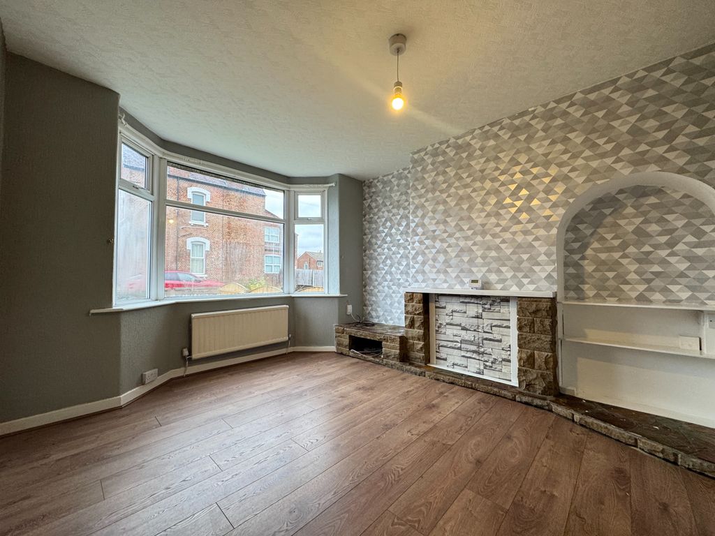 Property photo 3 of 23