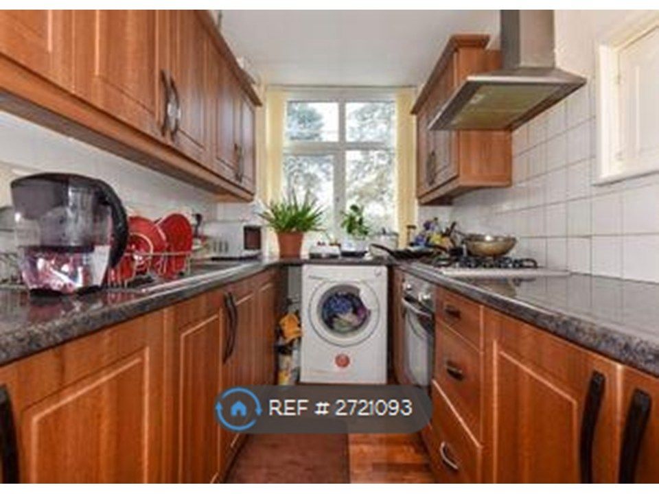 Property photo 3 of 4