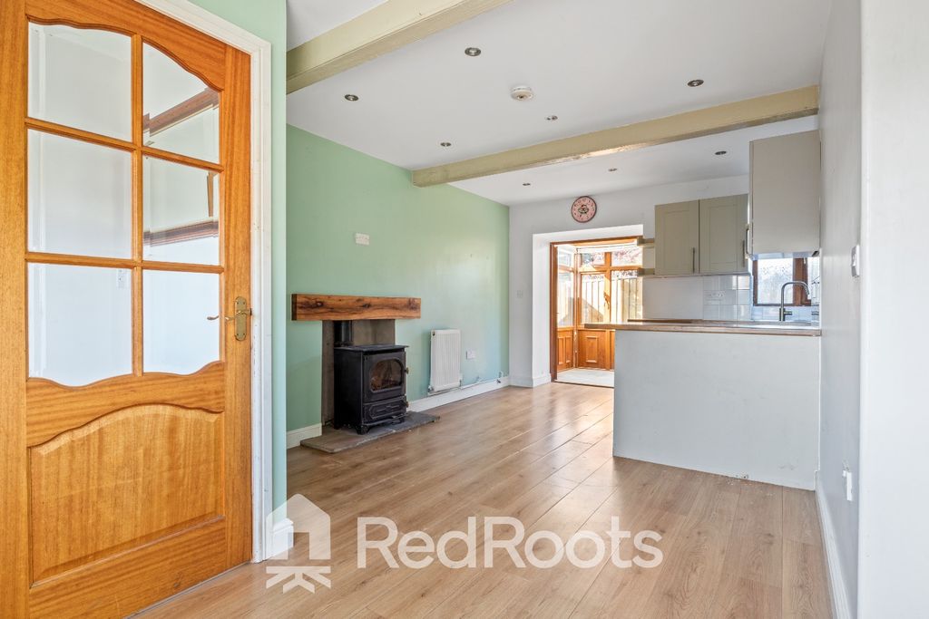 Property photo 3 of 25 4451164